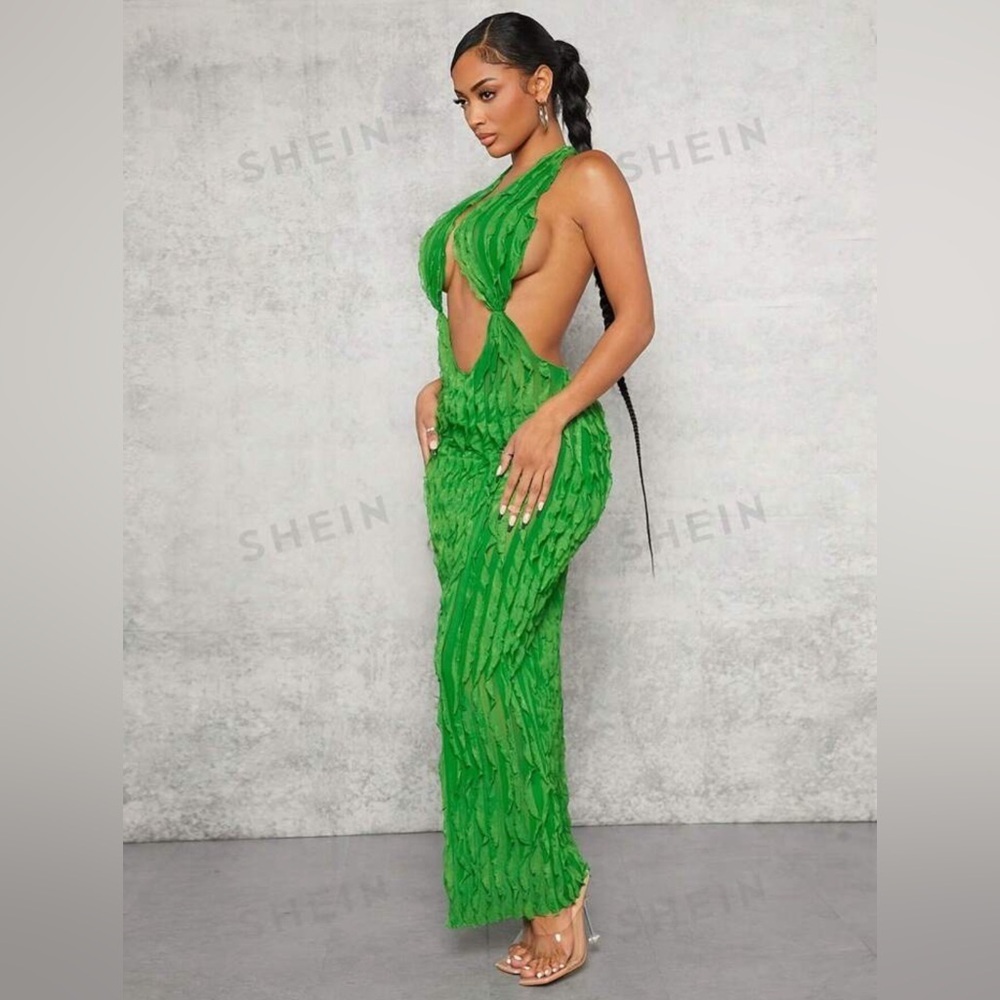 SHEIN SXY Cut Out Tie Backless Halter Dress Size M - Picture 3 of 4